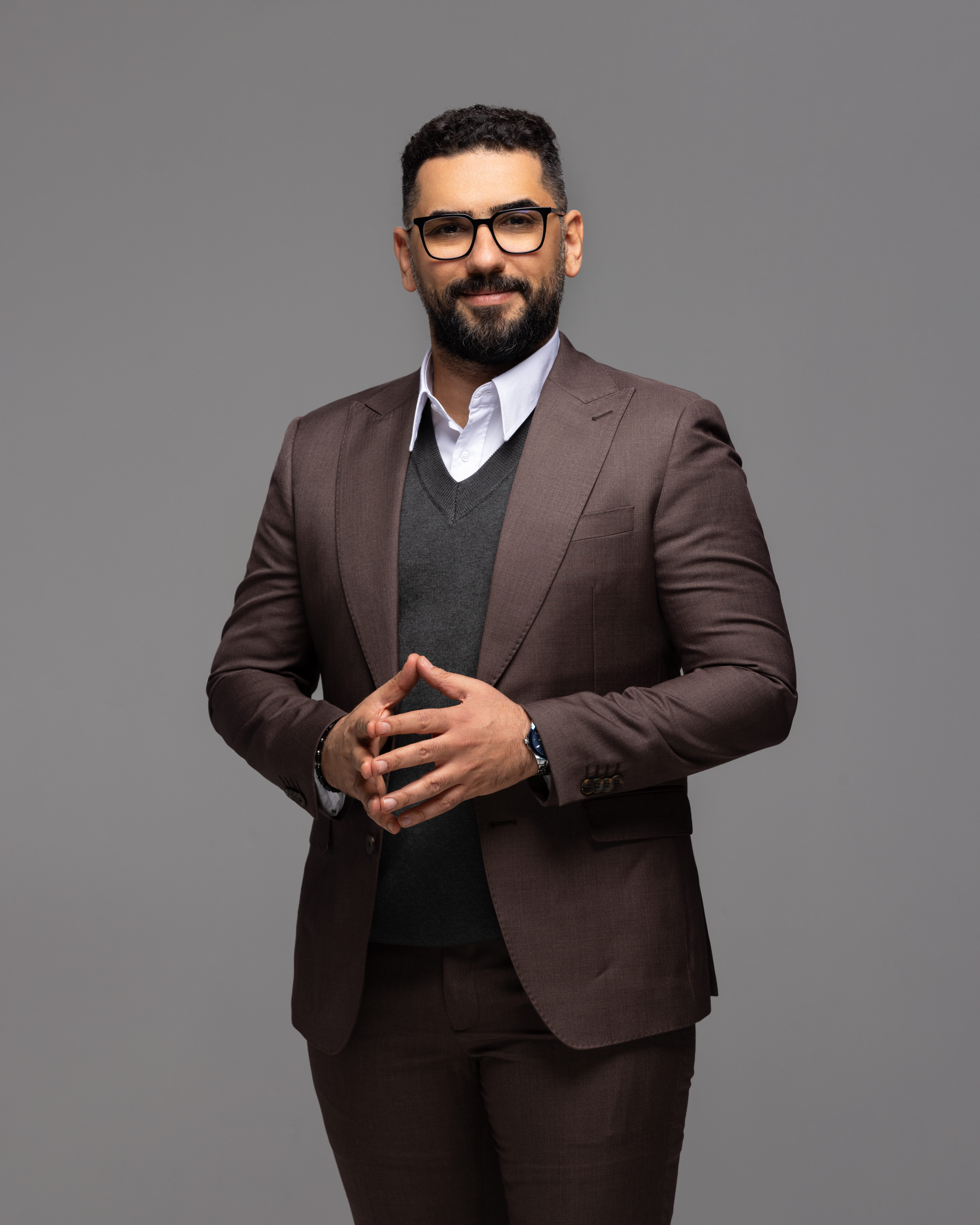 الأستاذ احمد فوزي